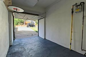 Garage- click for photo gallery